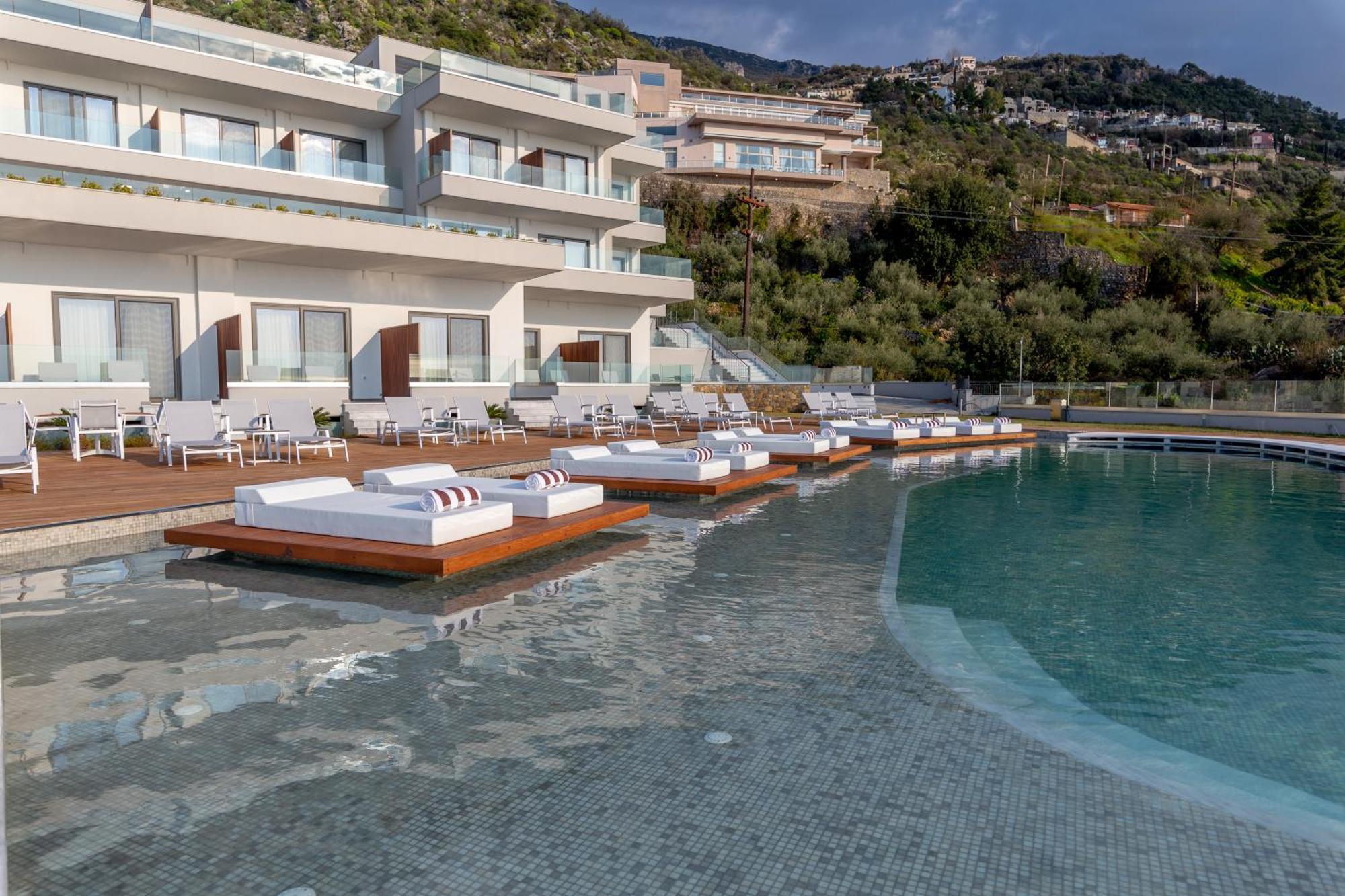 Messinian Icon Hotel & Suites 칼라마타 외부 사진
